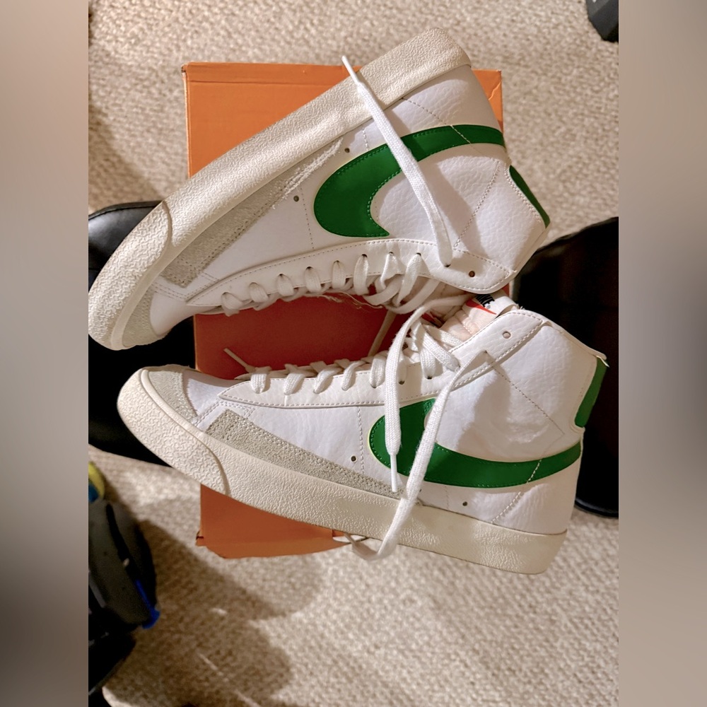 Nike Blazer ‘77 Mid - White/Green - Size 10